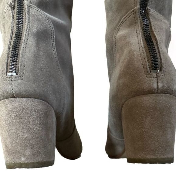 Steve Madden Haydun Block Heel Tall Boots, Taupe Suede Size 10 EUC - Picture 10 of 12